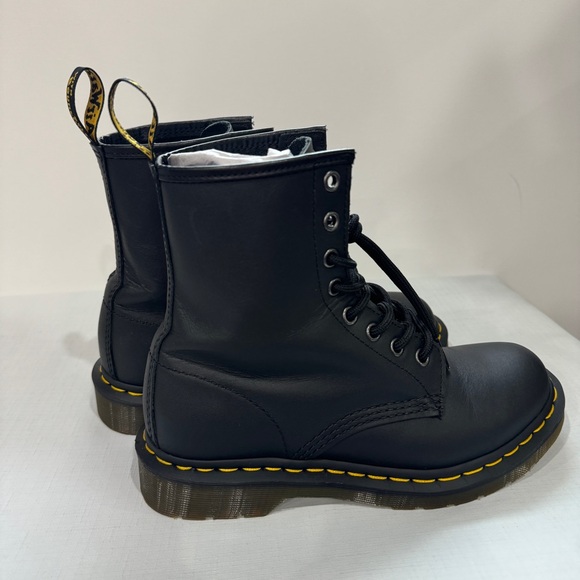 Dr.Martens 1460 Black us 7 Used-like new - Picture 2 of 6